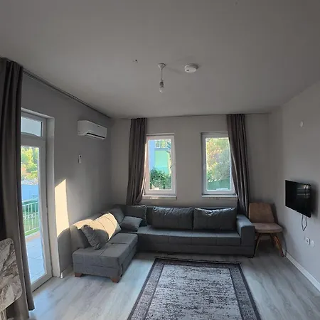 Garden Apartman